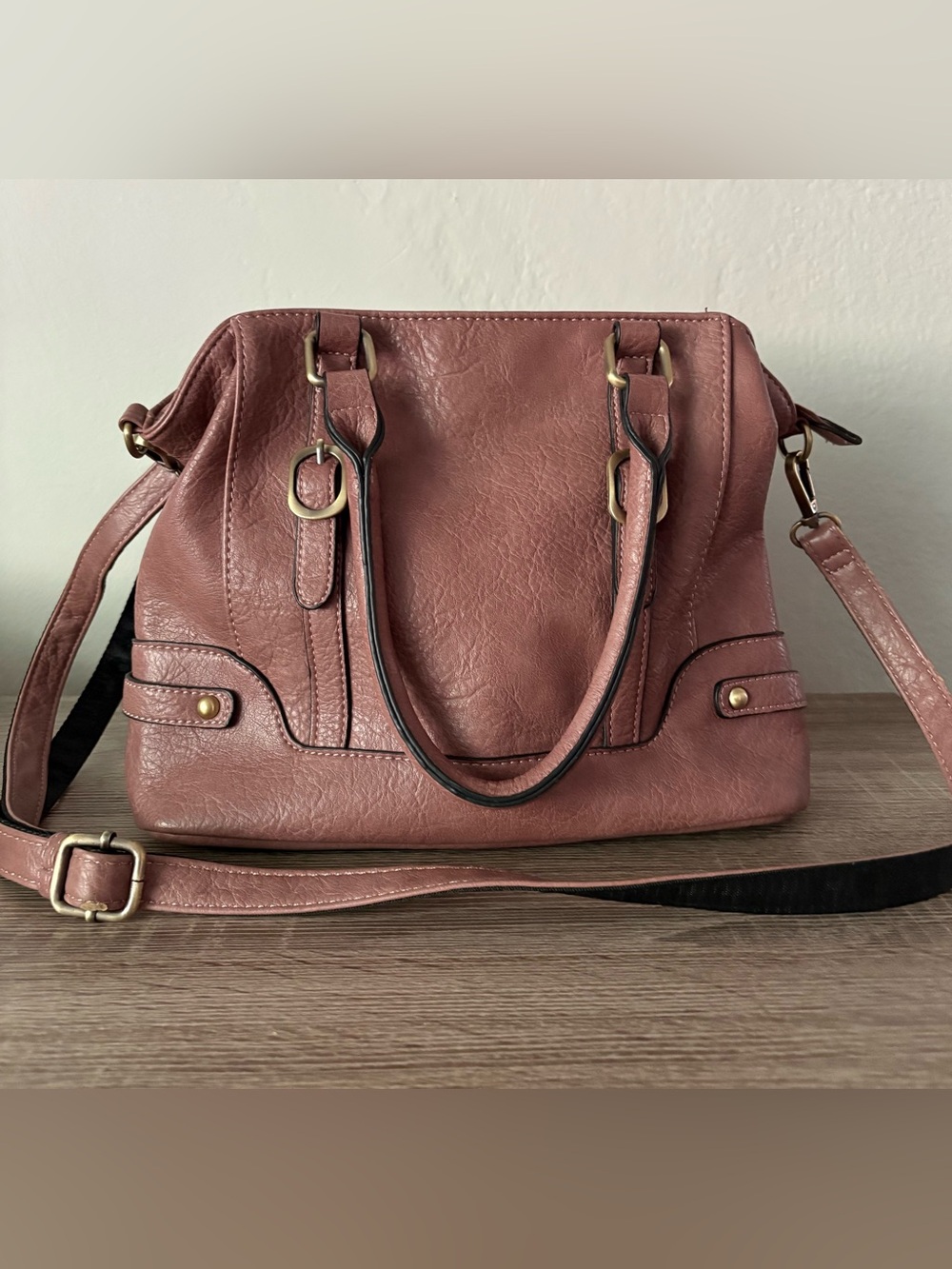Jesse & James Elena Concealed & Carry Satchel Lock & Key Dark Taupe - Preused